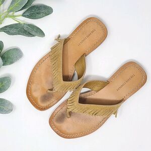 FRYE Fringe Perry Thong Sandals 5.5‎